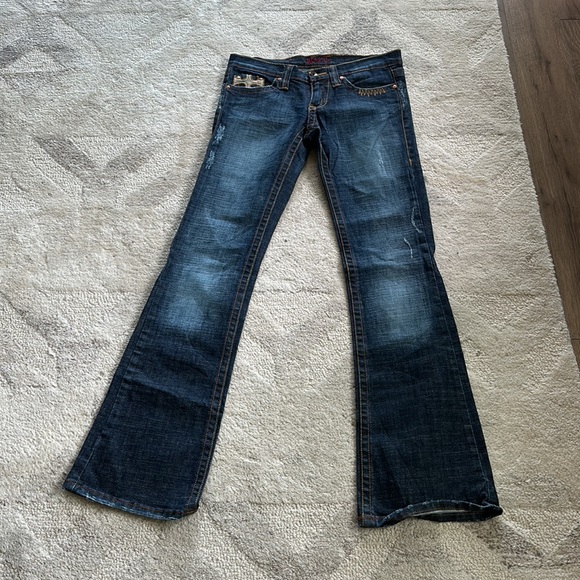 Plastic Jeans - Picture 3 of 6